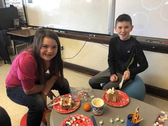 5th grade gingerbread houses 